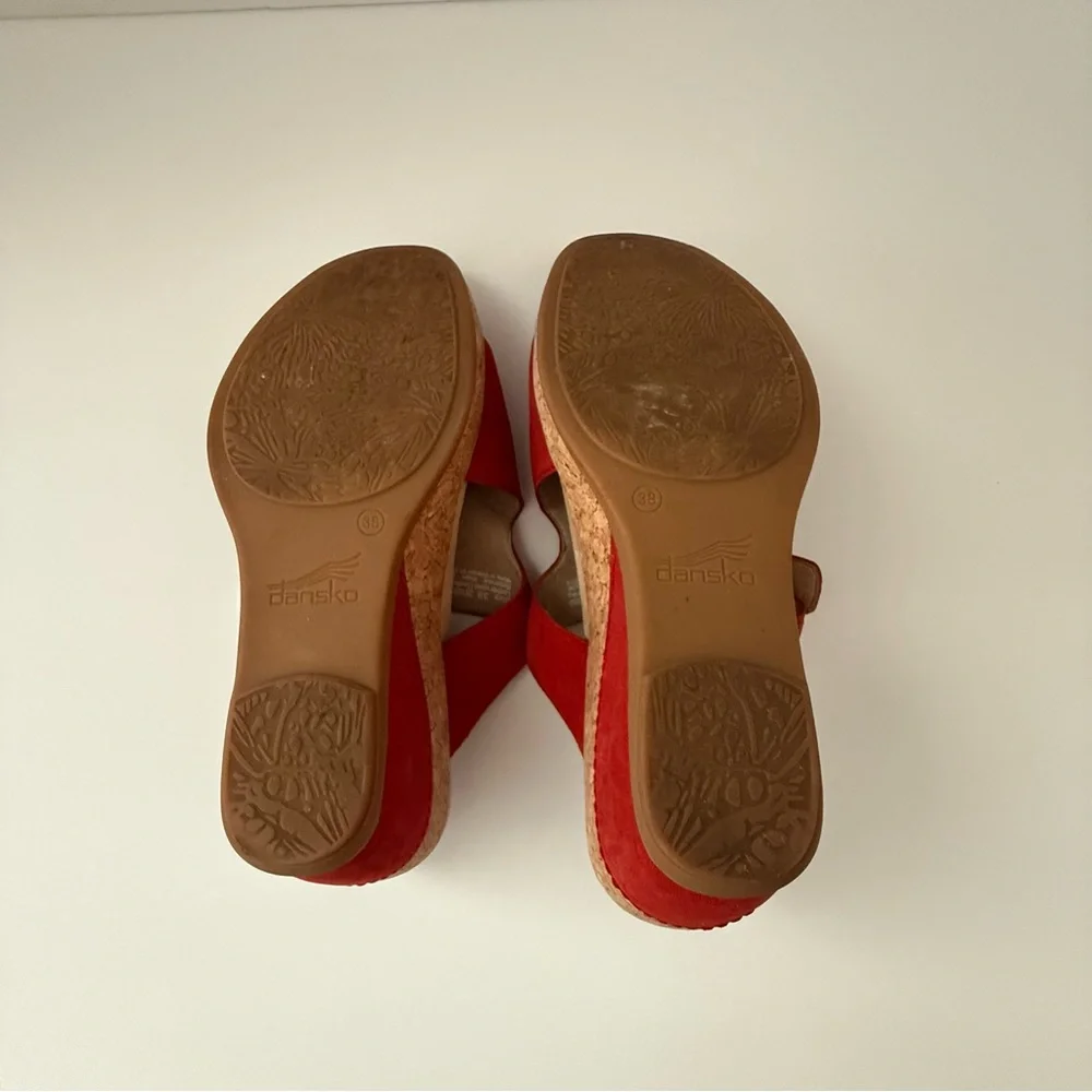 Dansko Carla Red Leather Wedge Slip-On – Women’s Size 38 - Picture 4 of 6